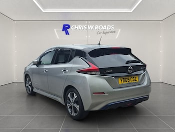 Used Nissan Leaf 2019 for sale - 76147338: Photo 2