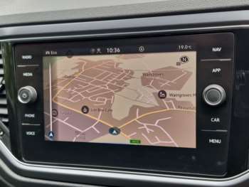 Used Volkswagen T-Roc 2021 for sale - 75264205: Photo