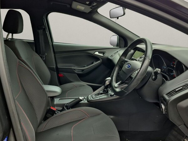 Used Ford Focus 2017 for sale - 76266624: Photo 15