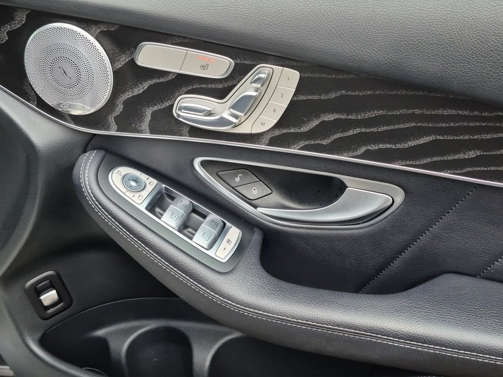 Used Mercedes-Benz GLC 2017 for sale - 77547235: Photo 16