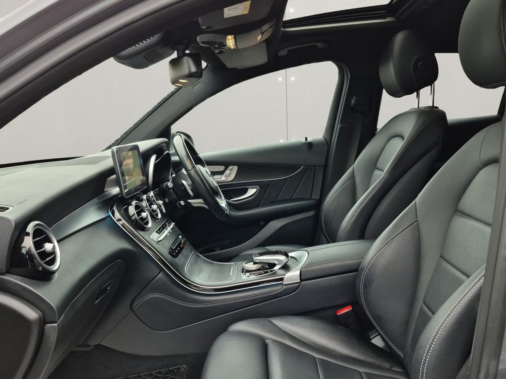 Used Mercedes-Benz GLC 2017 for sale - 77547235: Photo 17