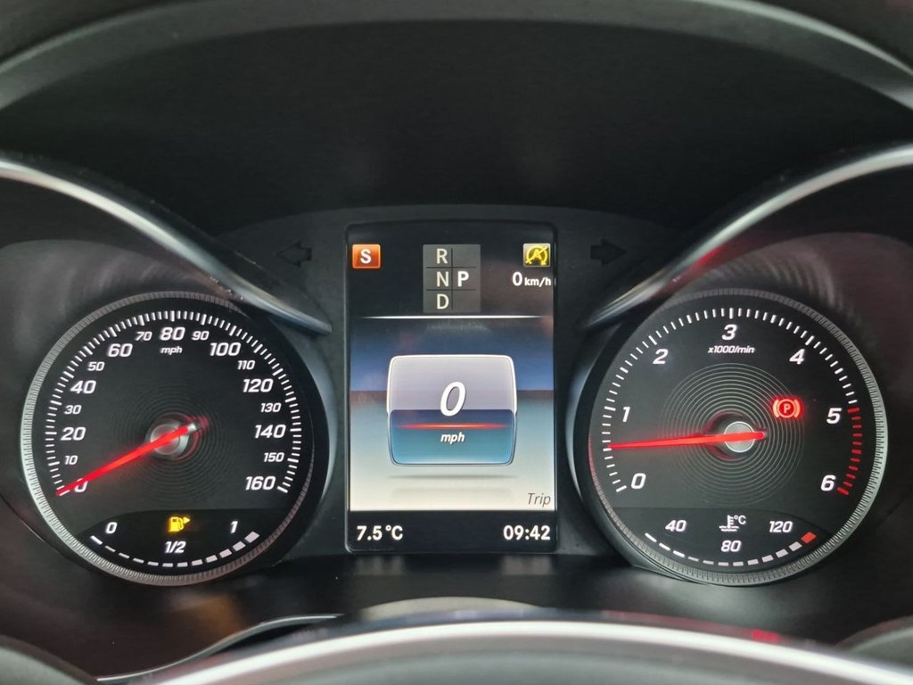 Used Mercedes-Benz GLC 2017 for sale - 77547235: Photo 29