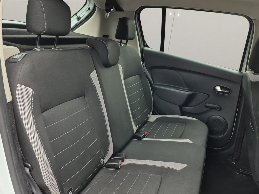 Used Dacia Sandero Stepway 2018 for sale - 78200228: Photo 25