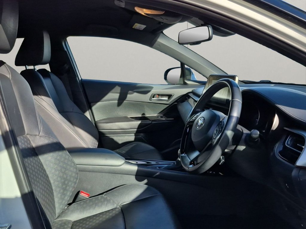 Used Toyota C-HR 2019 for sale - 76985723: Photo 15