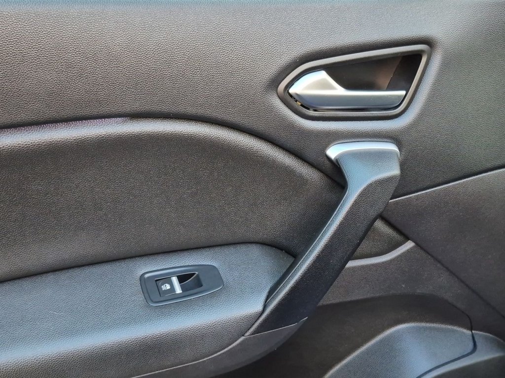 Used Renault Captur 2021 for sale - 76768569: Photo 18