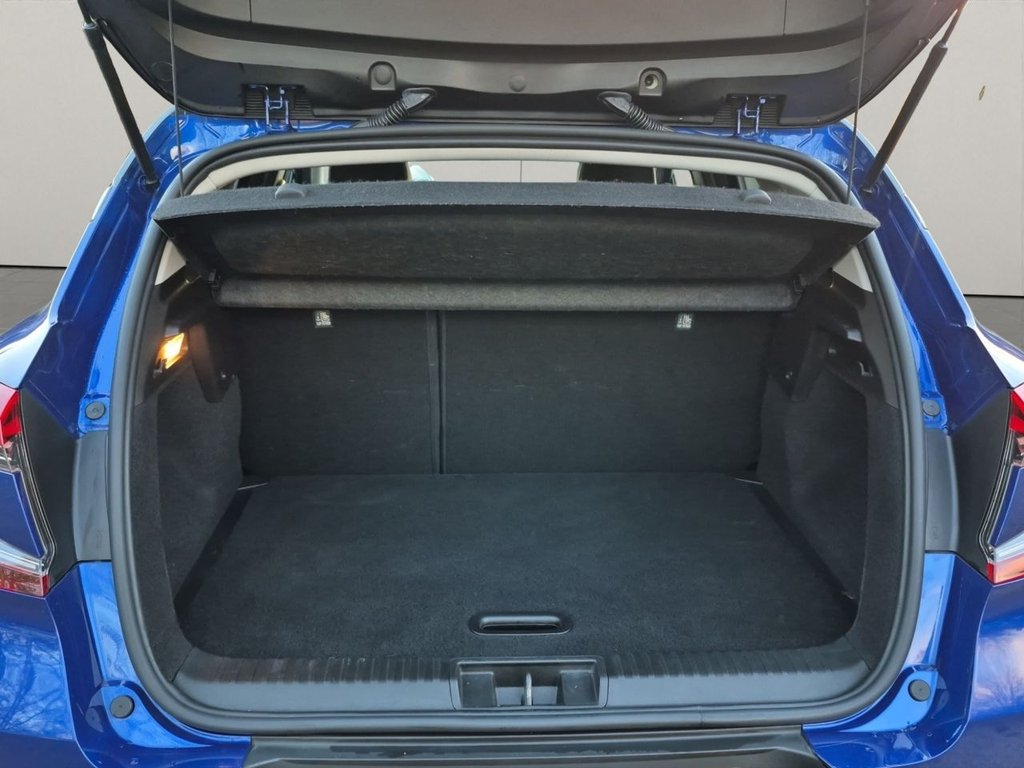 Used Renault Captur 2021 for sale - 76768569: Photo 32