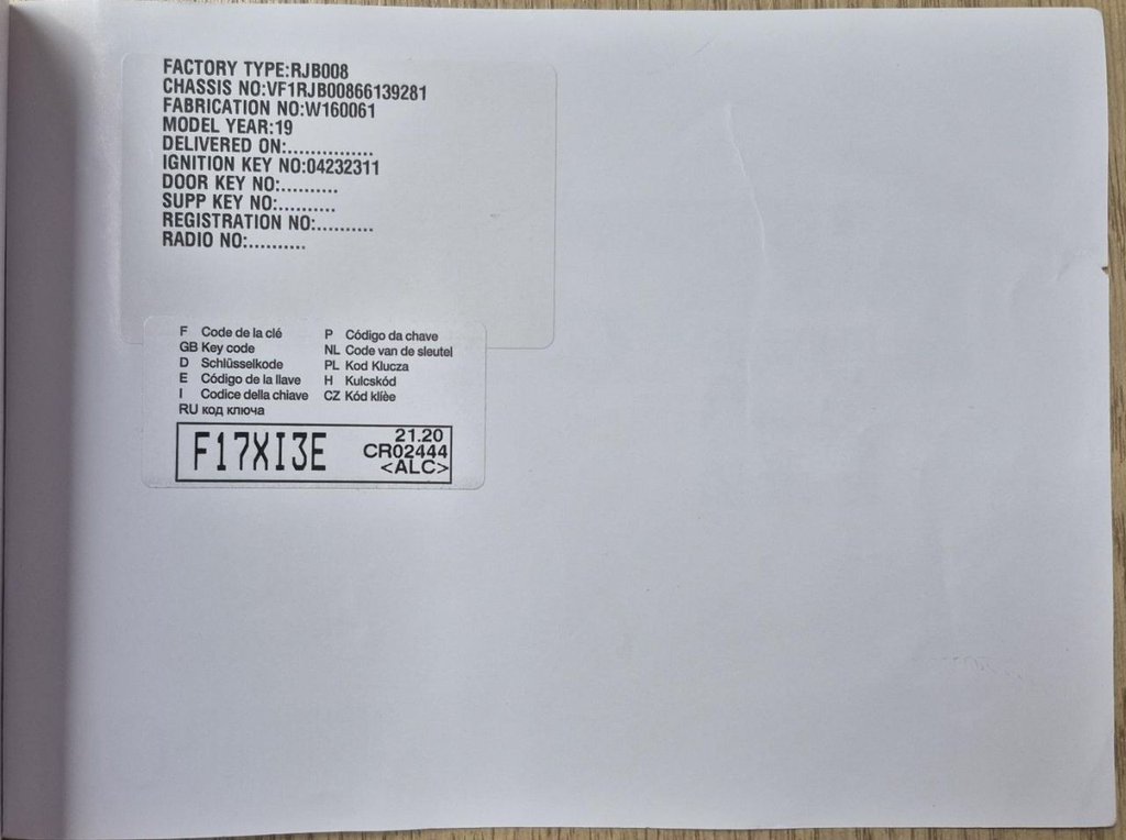 Used Renault Captur 2021 for sale - 76768569: Photo 38