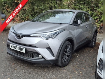 Used Toyota C-HR 2019 for sale - 79588182: Photo
