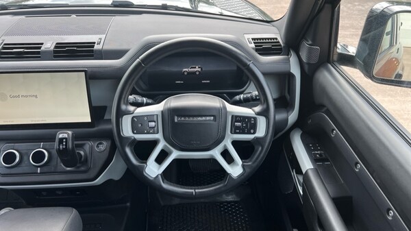 Used Land Rover Defender 2024 for sale - 76191084: Photo 15