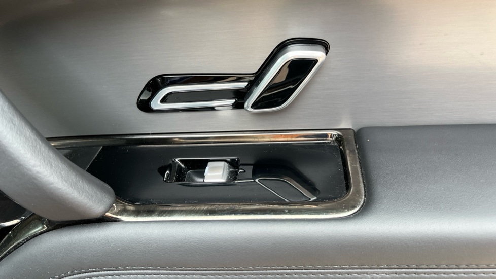 Vehicle 48