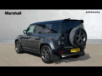 Used Land Rover Defender 2024 for sale - 74092974: Photo