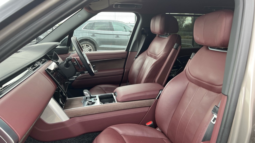 Used Land Rover Range Rover 2022 for sale - 76552446: Photo 3