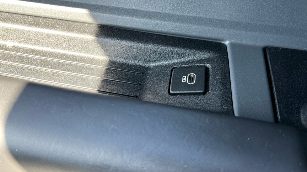 Vehicle 89