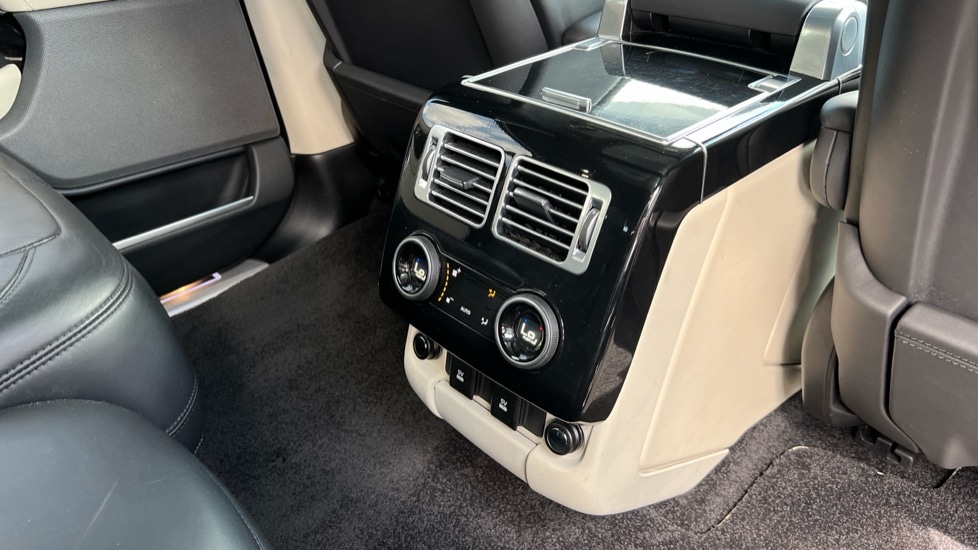 Used Land Rover Range Rover 2020 for sale - 76155021: Photo 18