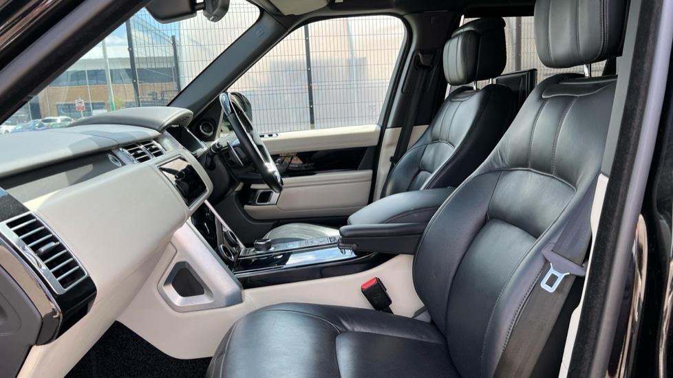 Used Land Rover Range Rover 2020 for sale - 76155021: Photo 3