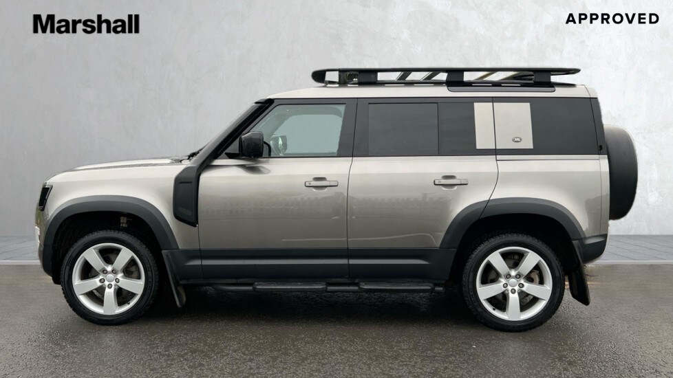 Used Land Rover Defender 2023 for sale - 76856361: Photo 26