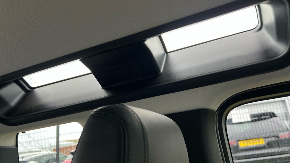 Used Land Rover Defender 2023 for sale - 76856361: Photo 35