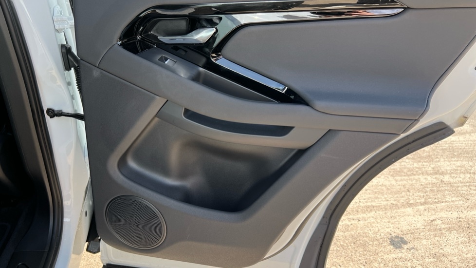 Used Land Rover Range Rover Evoque 2025 for sale - 76466302: Photo 46