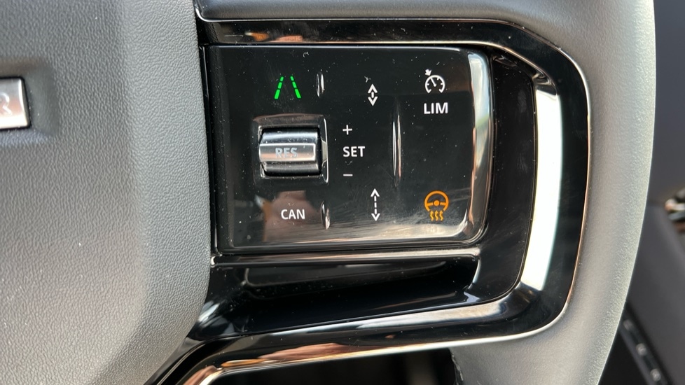 Used Land Rover Range Rover Evoque 2025 for sale - 76466302: Photo 61