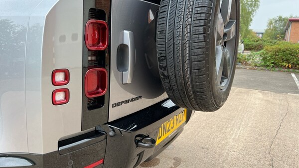 Used Land Rover Defender 2023 for sale - 75698799: Photo 19