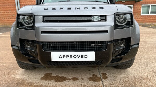 Used Land Rover Defender 2023 for sale - 75698799: Photo 35