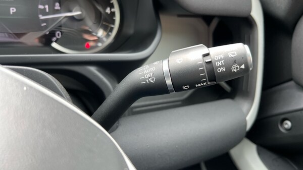 Used Land Rover Defender 2023 for sale - 75698799: Photo 60