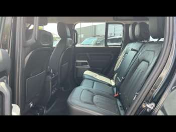 Used Land Rover Defender 2021 for sale - 74552660: Photo