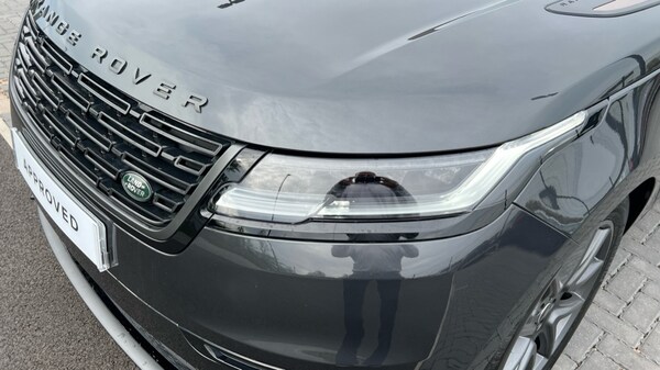 Used Land Rover Range Rover Velar 2024 for sale - 76037605: Photo 17