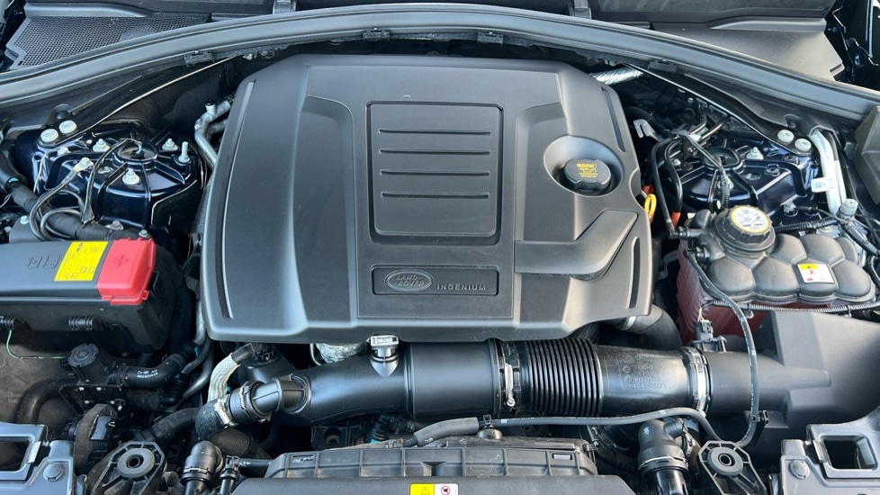 Used Land Rover Range Rover Velar 2023 for sale - 76901331: Photo 30