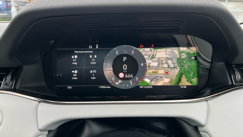 Used Land Rover Range Rover Evoque 2024 for sale - 76861861: Photo 16