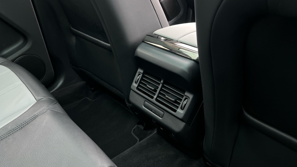 Used Land Rover Range Rover Evoque 2024 for sale - 76861861: Photo 18