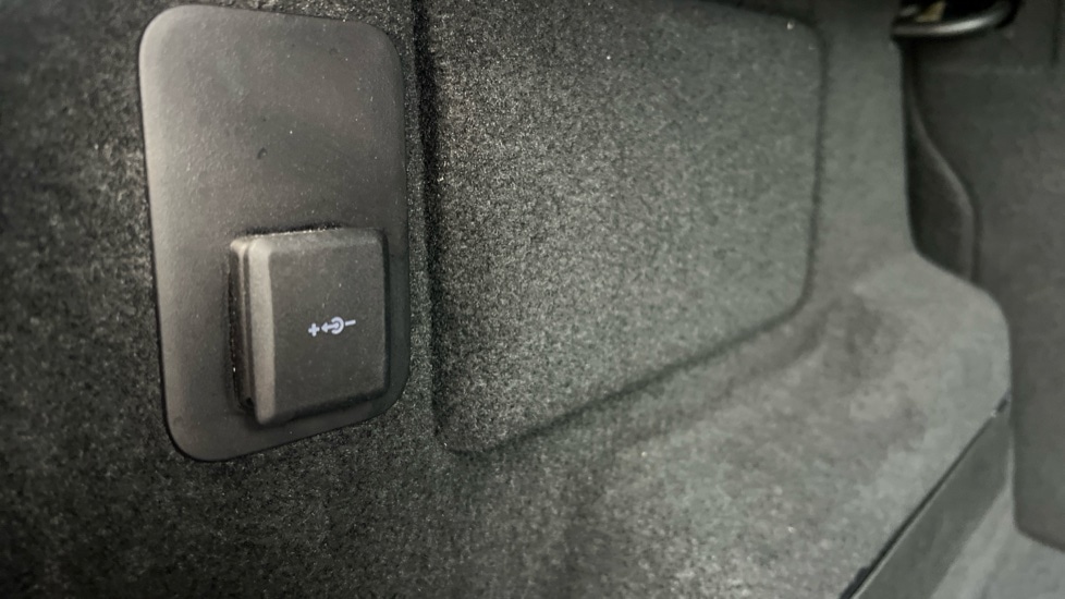 Used Land Rover Range Rover Evoque 2024 for sale - 76861861: Photo 20