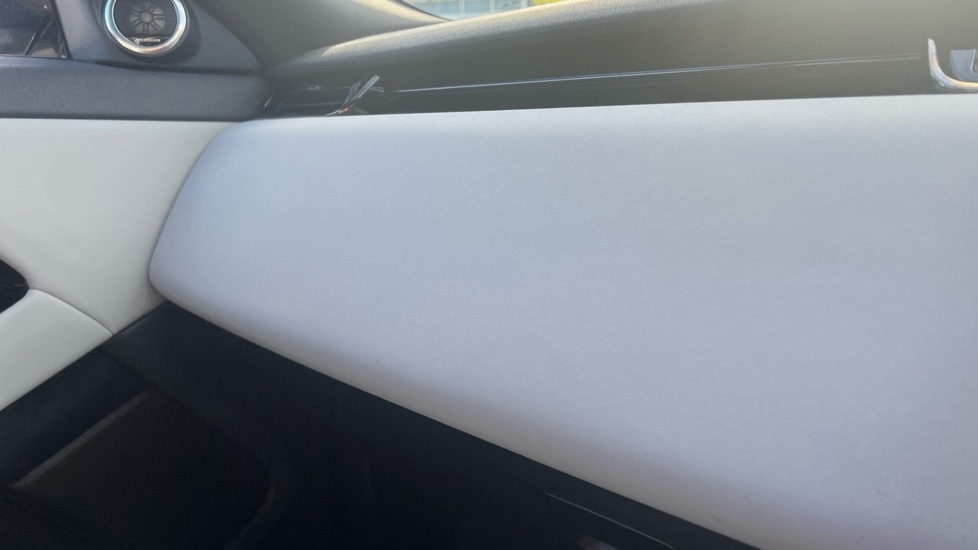 Used Land Rover Range Rover Evoque 2025 for sale - 76593714: Photo 20