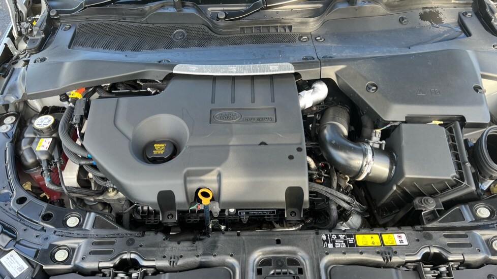 Used Land Rover Range Rover Evoque 2025 for sale - 76593714: Photo 30