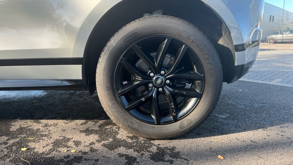 Used Land Rover Range Rover Evoque 2025 for sale - 76593714: Photo 33