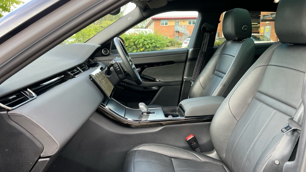 Used Land Rover Range Rover Evoque 2023 for sale - 76691434: Photo 3