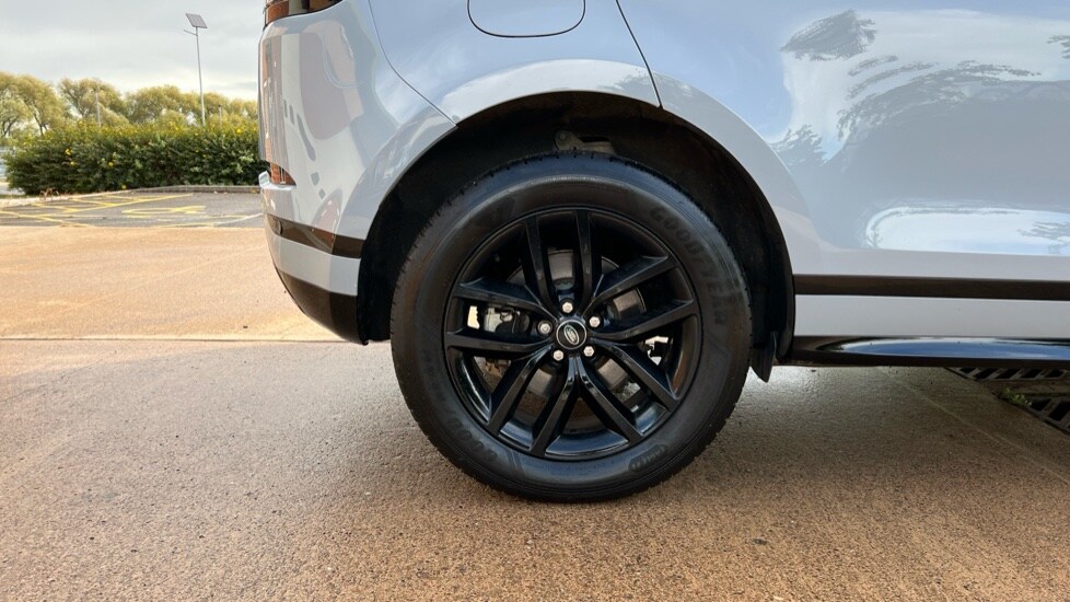 Used Land Rover Range Rover Evoque 2023 for sale - 76691434: Photo 32