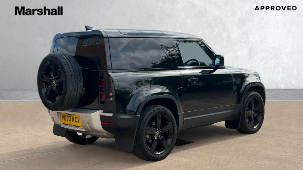 Used Land Rover Defender 2024 for sale - 76098041: Photo 25
