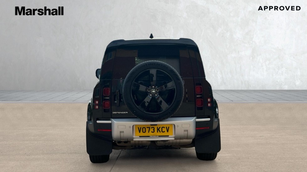 Used Land Rover Defender 2024 for sale - 76098041: Photo 6
