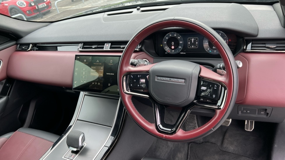 Used Land Rover Range Rover Velar 2024 for sale - 76487414: Photo 15