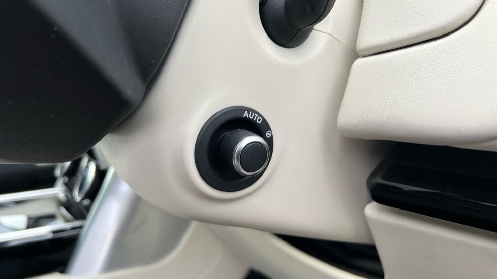 Used Land Rover Range Rover 2023 for sale - 77021861: Photo 44