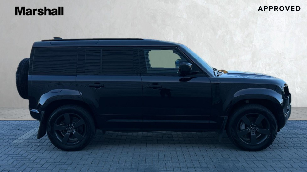 Used Land Rover Defender 2024 for sale - 77025518: Photo 5