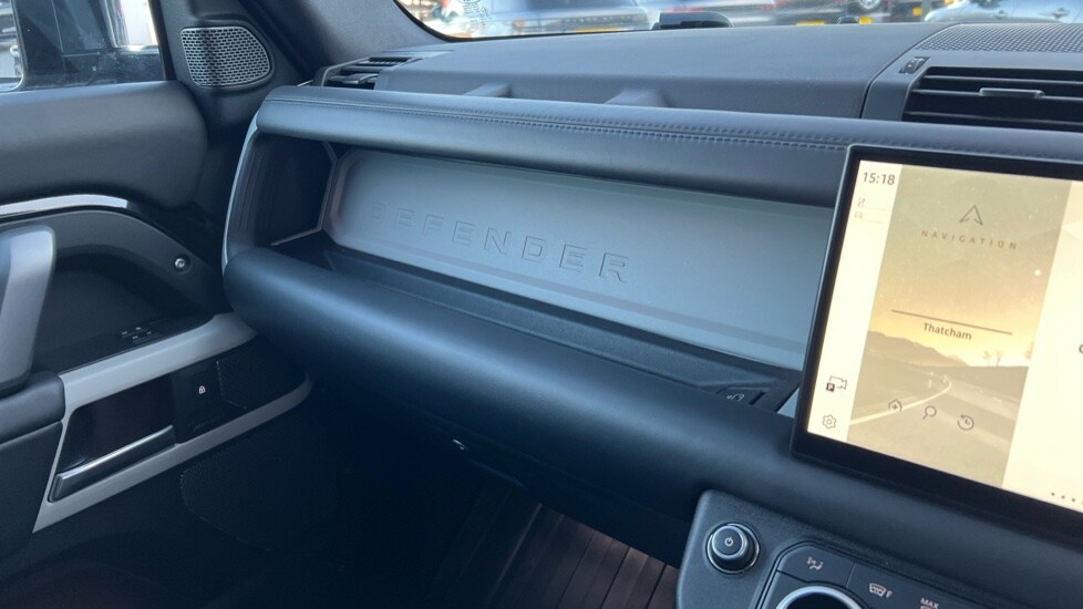 Used Land Rover Defender 2024 for sale - 77025518: Photo 52