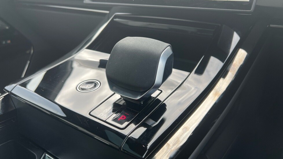 Used Land Rover Range Rover Sport 2025 for sale - 76154757: Photo 13