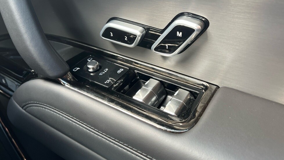 Used Land Rover Range Rover Sport 2025 for sale - 76154757: Photo 46