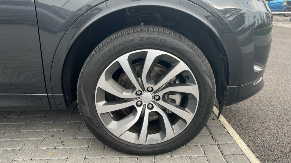 Used Land Rover Discovery Sport 2023 for sale - 77050957: Photo 8