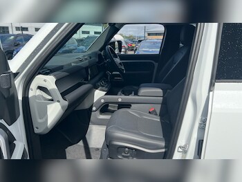 Used Land Rover Defender 2023 for sale - 75360493: Photo