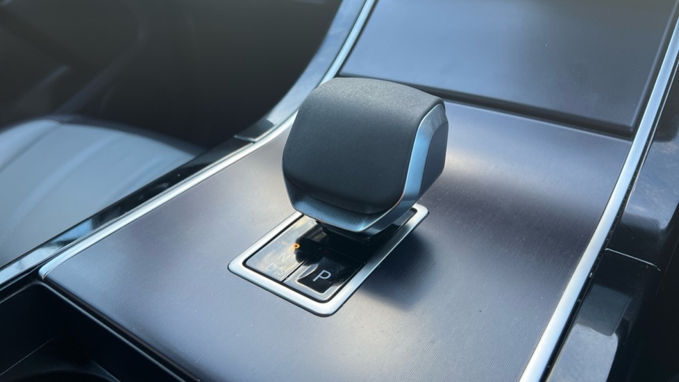 Used Land Rover Range Rover Evoque 2025 for sale - 76297449: Photo 13