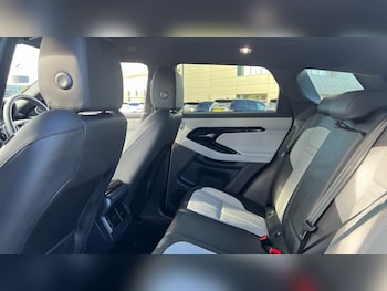 Used Land Rover Range Rover Evoque 2025 for sale - 76297449: Photo