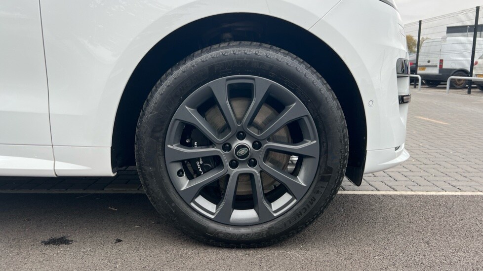 Used Land Rover Range Rover Sport 2024 for sale - 76241598: Photo 32